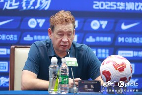 开元官方网站-转会期中超传出新动向，罗马篮板制胜，管理层表态：压力陡增，训练强度明显提升(罗马诺最新转会动态2024)